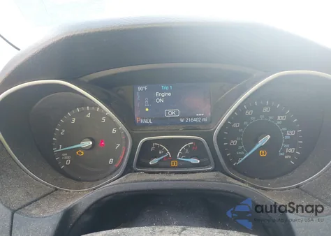 2014 Ford Focus Se z USA, uszkodzony, nr VIN 1FADP3F20EL235212